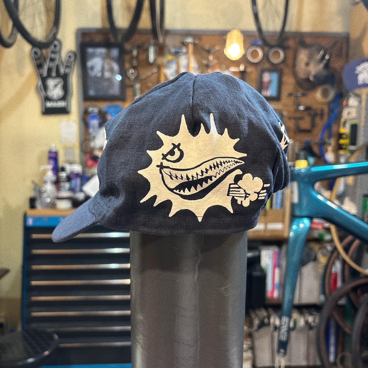 REAL BONSAI SHARK ATTACK CAP Deep Navy / White