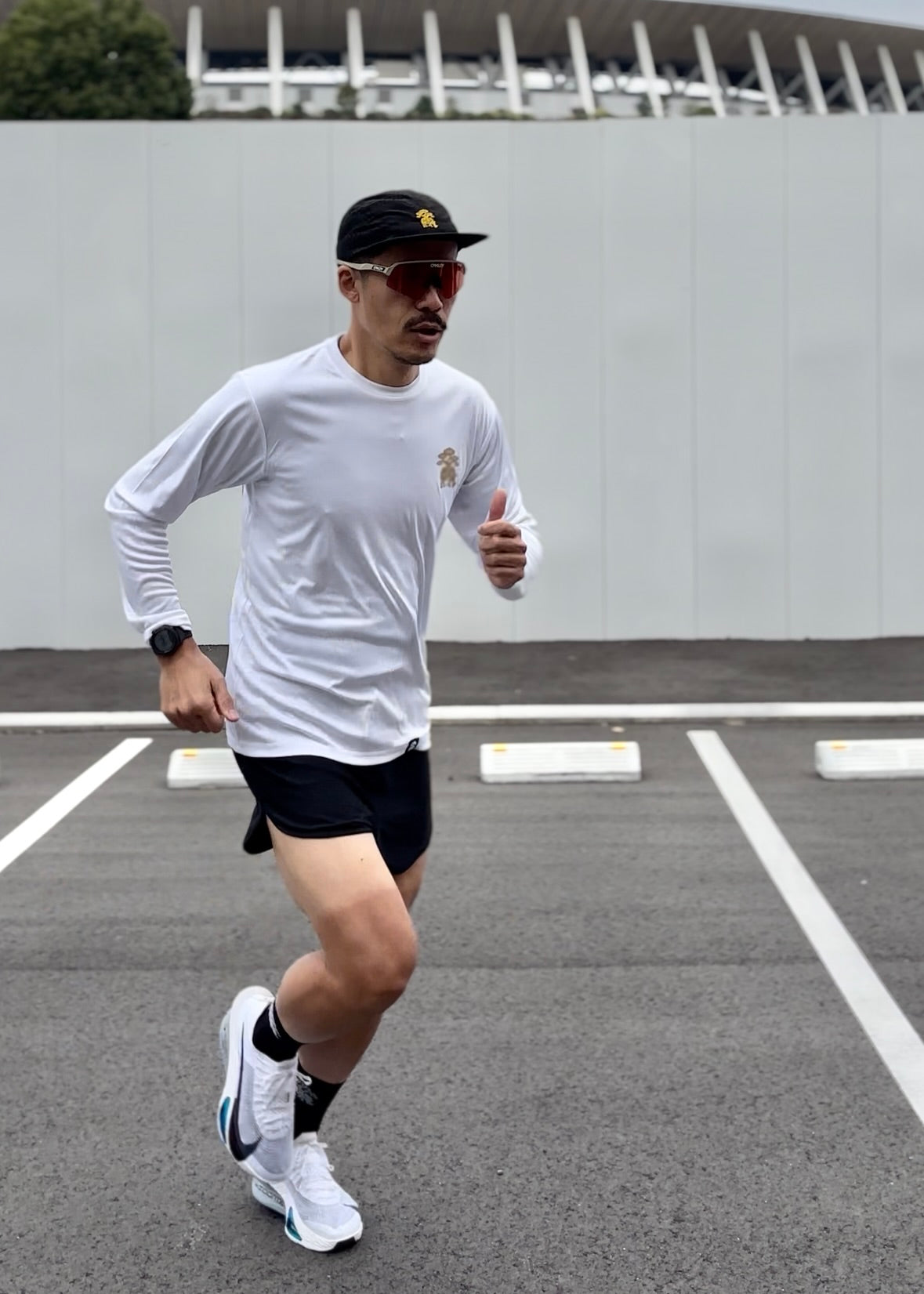 BON-TEE LONG REAL BONSAI RUNNING CLUB -White-