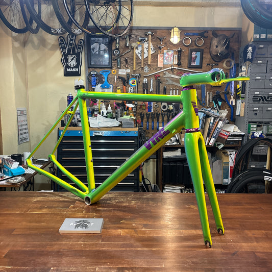USED VYNLBIKE ROAD size53 GatorFade