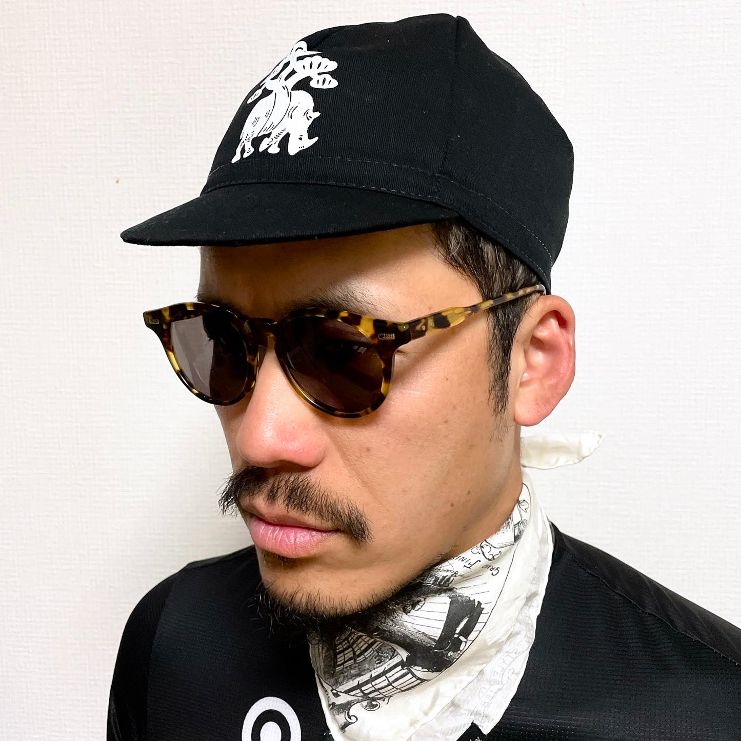 SOLID BONSAI CAP BLACK