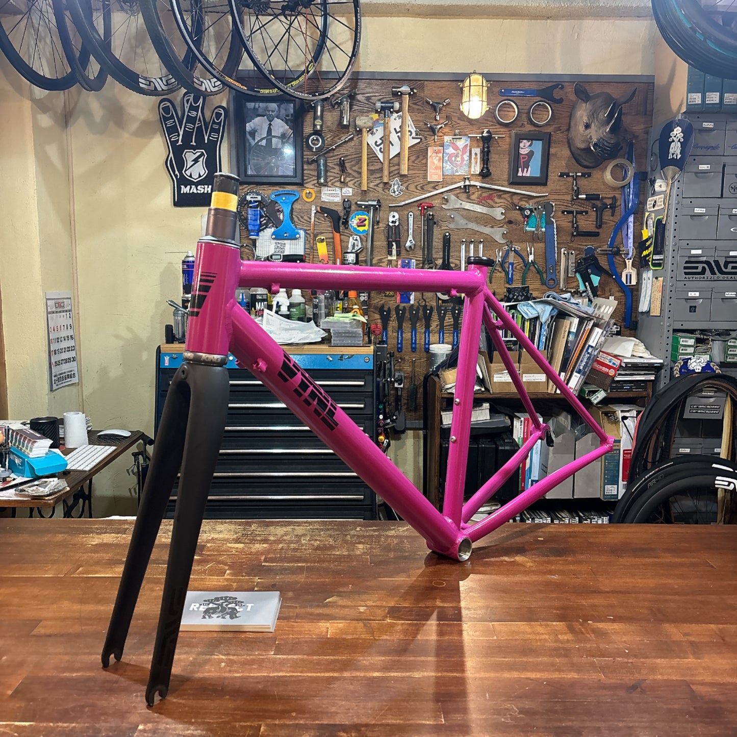 USED VYNLBIKES size51 PINK