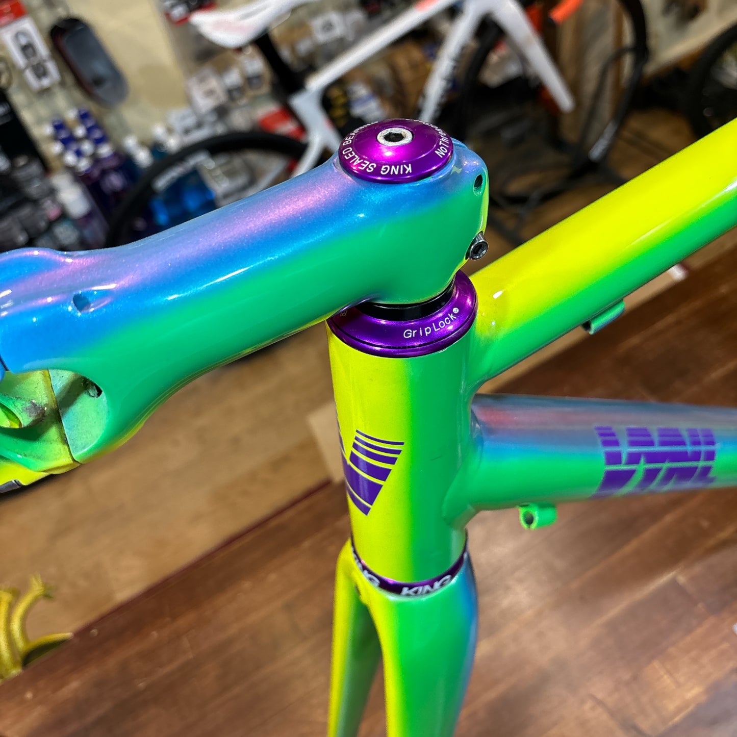 USED VYNLBIKE ROAD size53 GatorFade