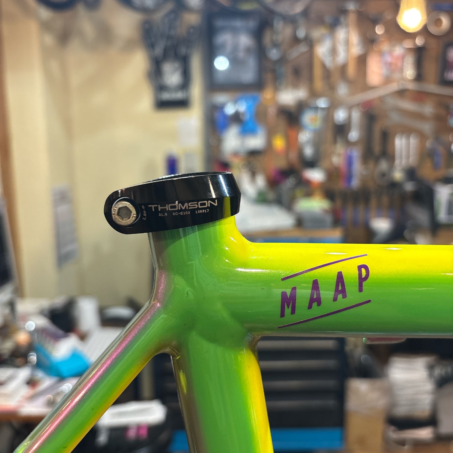 USED VYNLBIKE ROAD size53 GatorFade