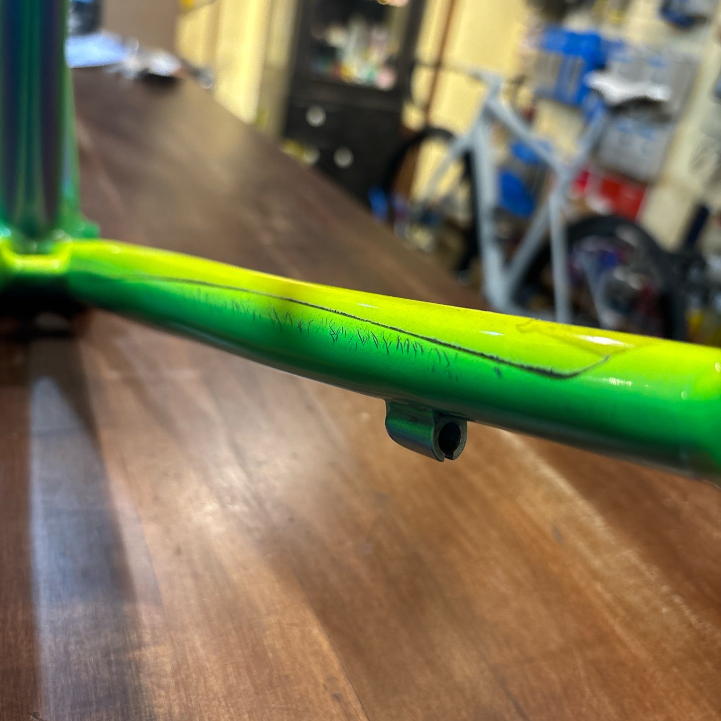 USED VYNLBIKE ROAD size53 GatorFade