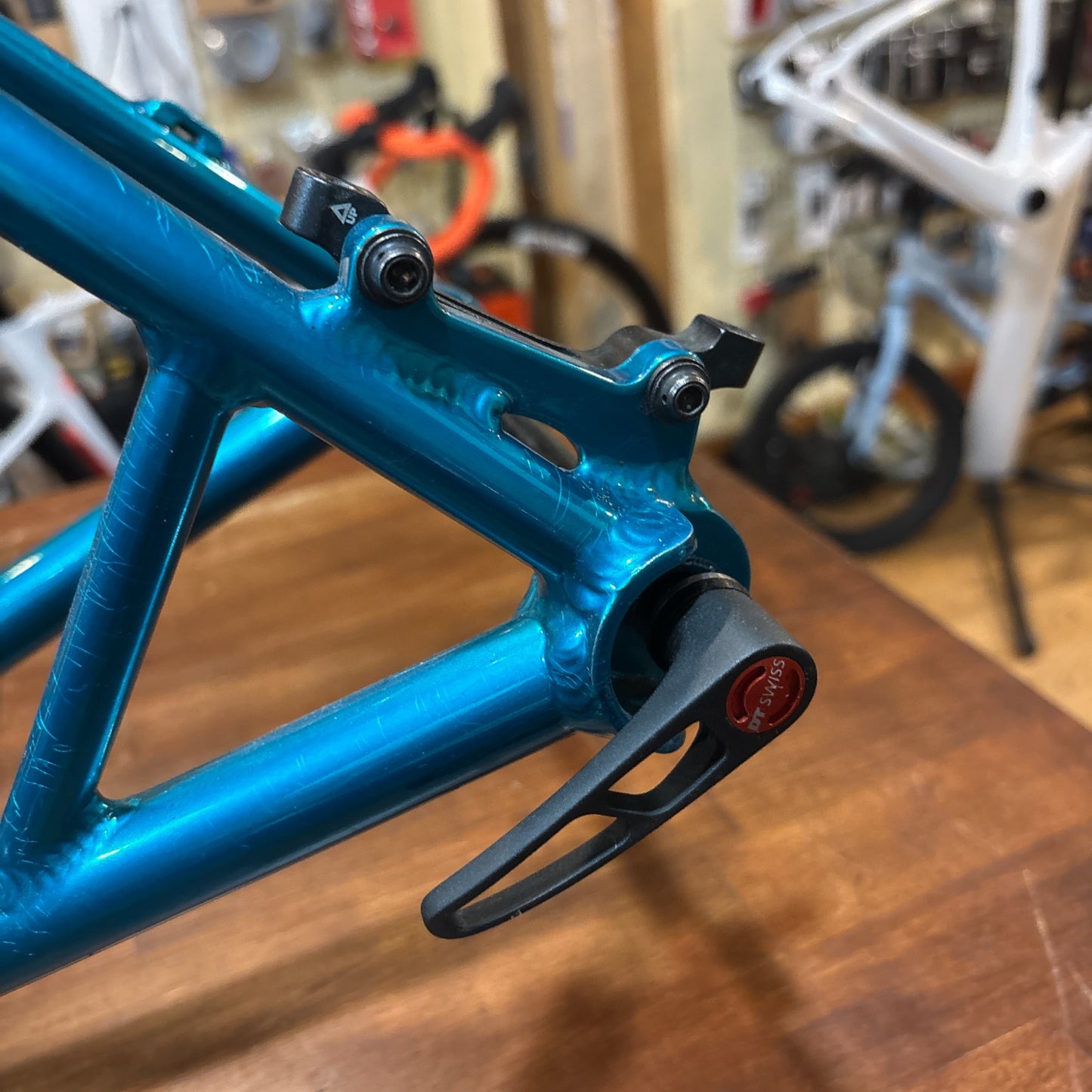 USED VYNLBIKES CX size51 LaserTeal